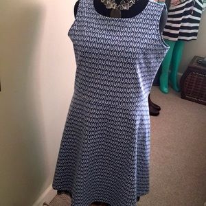 Morning coffee is a great dress in Blue and white